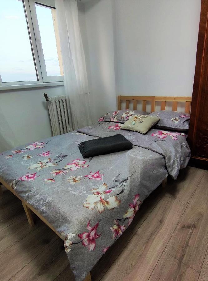 Lake And Park View Residence بوخارست المظهر الخارجي الصورة