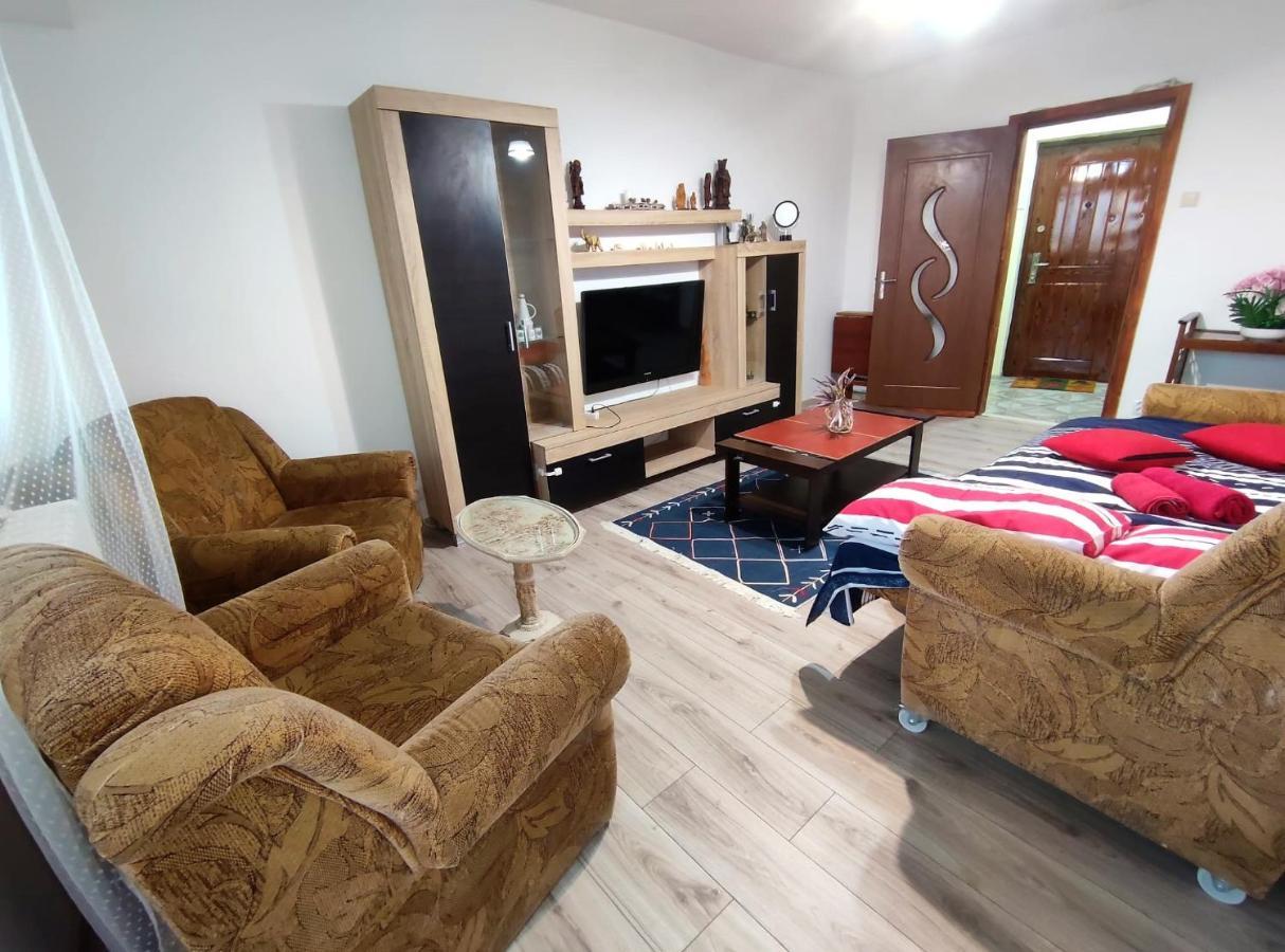 Lake And Park View Residence بوخارست المظهر الخارجي الصورة